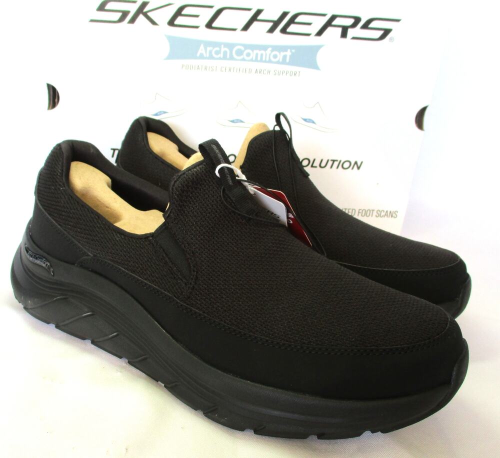New SKECHERS Arch Comfort Flex Relaxed Fit Black Slip On Sneakers Men's Sz 10.5